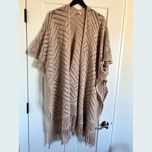 Anthropologie Akemi Kin Poncho OS